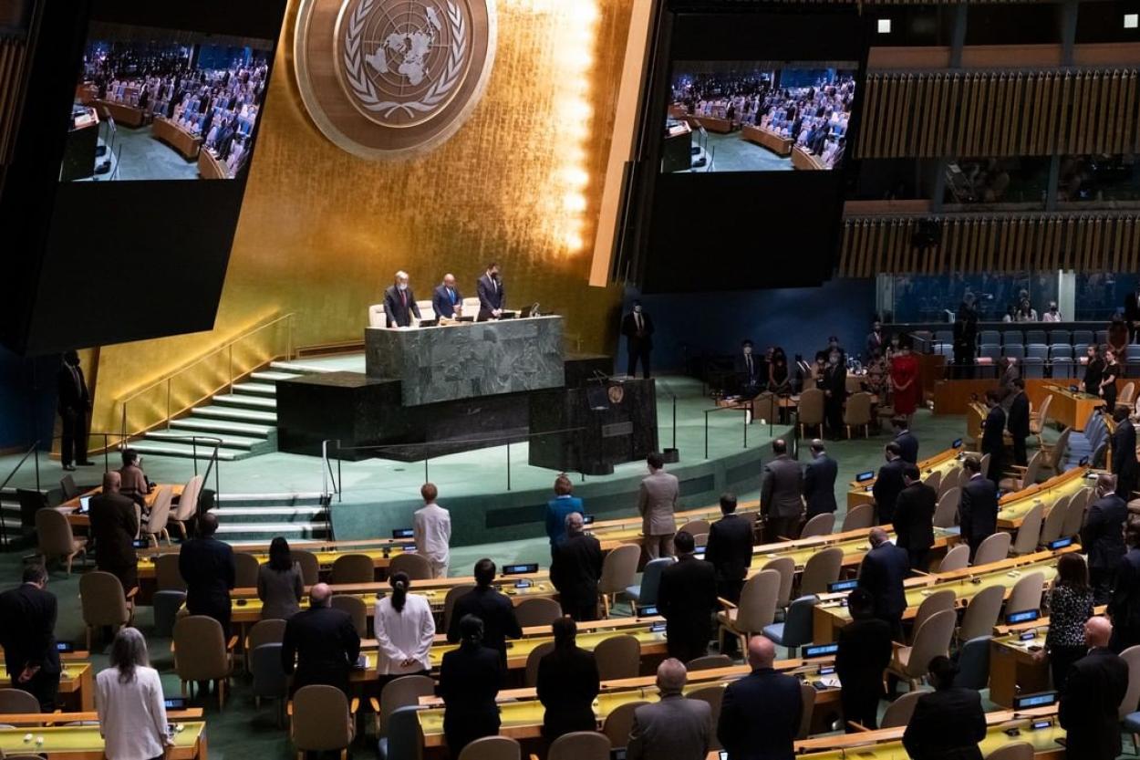 Оон 29. Генеральная Ассамблея ООН. Совет безопасности ООН. Заседание ООН. Россию исключили из совета безопасности ООН.