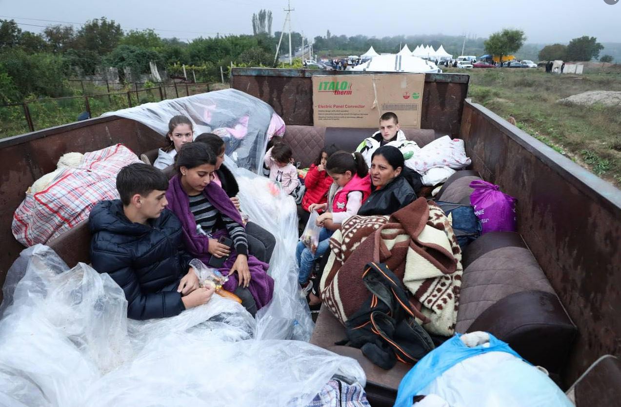 ԼՂ-ից Հայաստան մուտք է գործել բռնի տեղահանված 13 550 անձ
