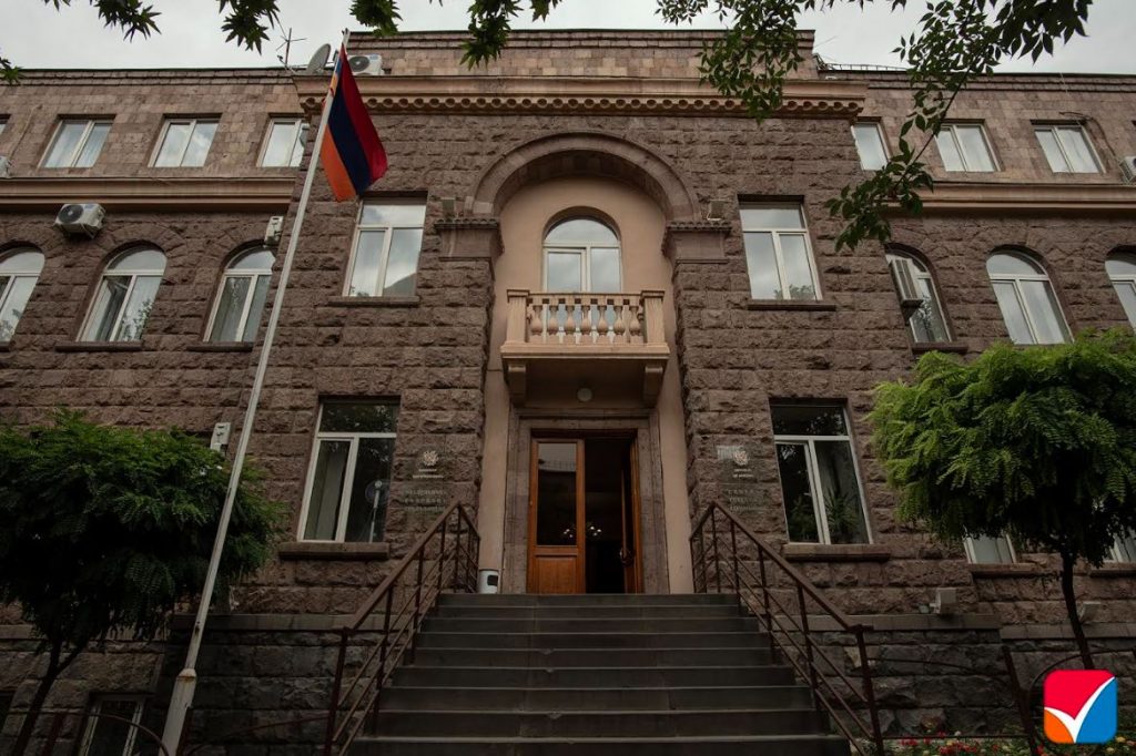ԿԸՀ-ն՝ որոշ ընտրատեղամասերում քվեարկության մեկնարկի ժամանակ ուղիղ հեռարձակման խափանման մասին