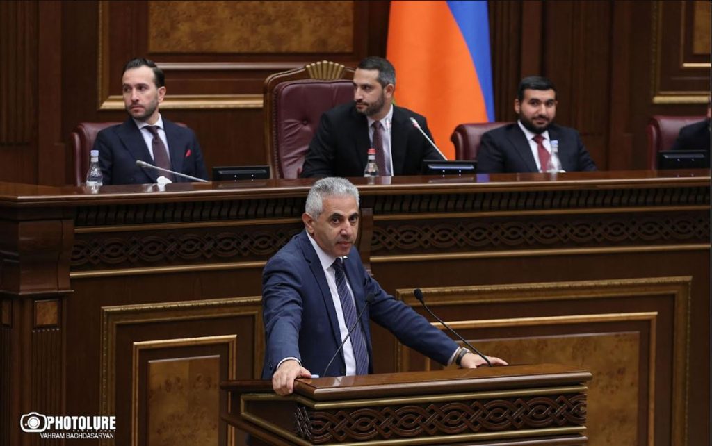 Վաչե Քալաշյանը կամ պիտի պաշտոնանկ արվեր կամ հրաժարական տար. Ղազարյան․ ՏԵՍԱՆՅՈՒԹ