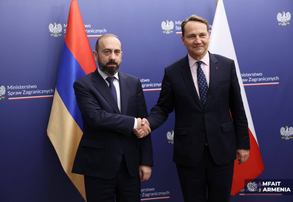 Արարատ Միրզոյանն ու Ռադոսլավ Սիկորսկին քննարկել են Հայաստանի և Լեհաստանի համագործակցության խորացման հարցեր