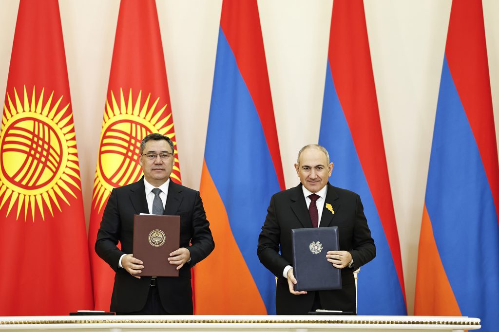 Փաշինյանի և Ժապարովի պաշտոնական այցի արդյունքներով համագործակցության փաստաթղթեր են ստորագրվել