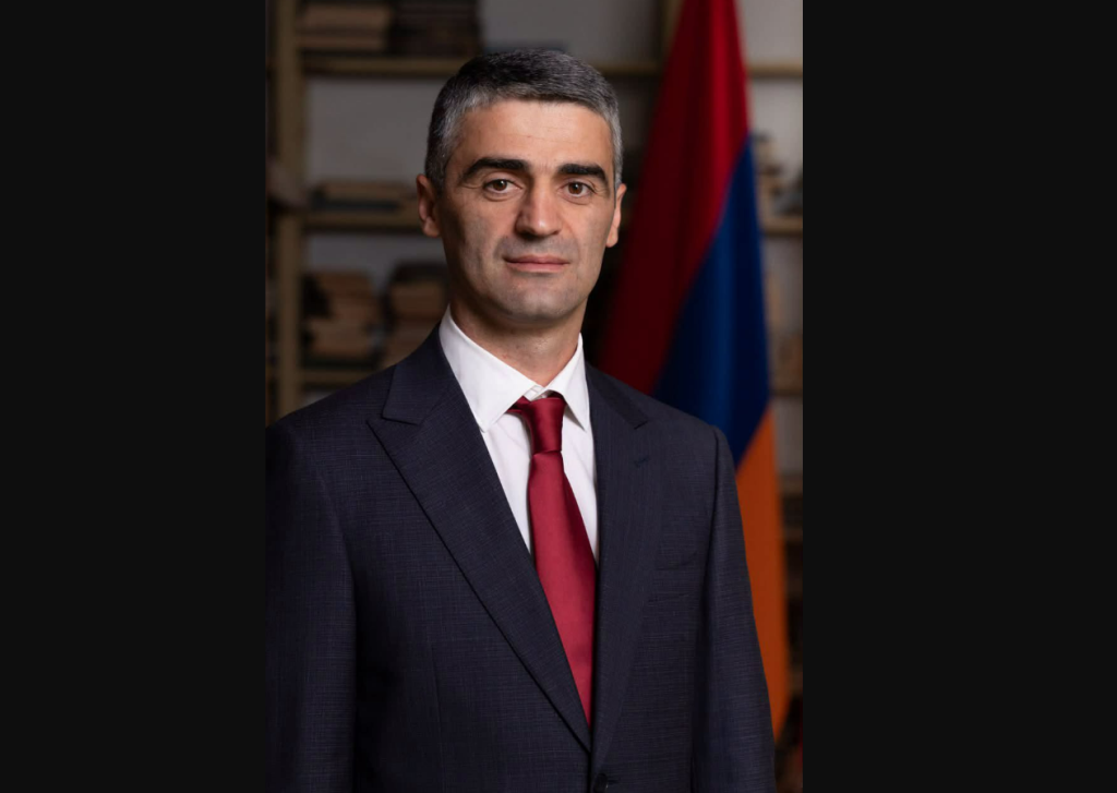Արթիկում բերման են ենթարկվել «Ապրելու երկիր»-ի համայնքապետի թեկնածուն և թիմակիցները