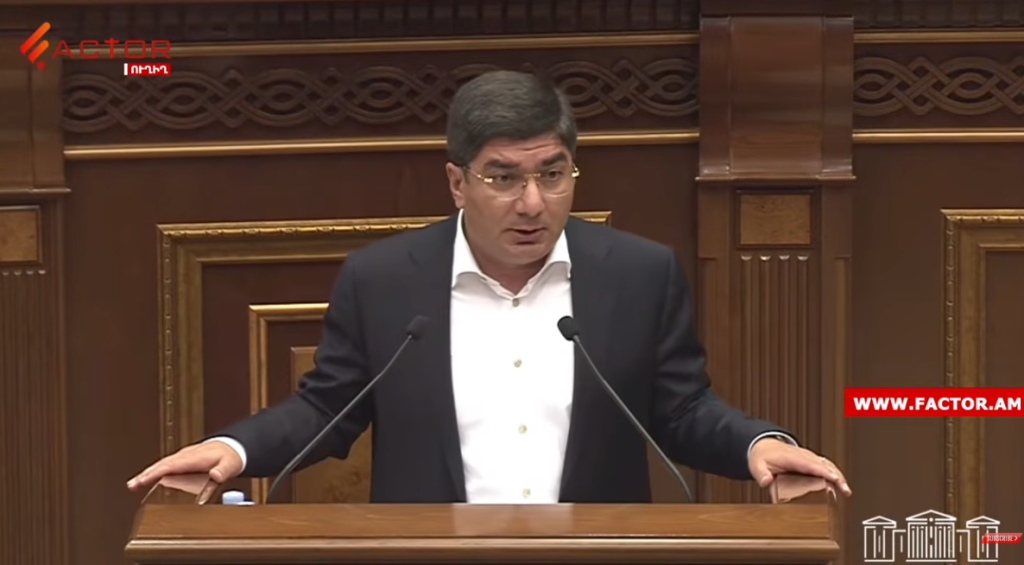 99 տարվա պարտավորություն եք առաջարկում՝ առանց տնտեսական հաշվարկի․ Մանուկյան․ ՏԵՍԱՆՅՈՒԹ